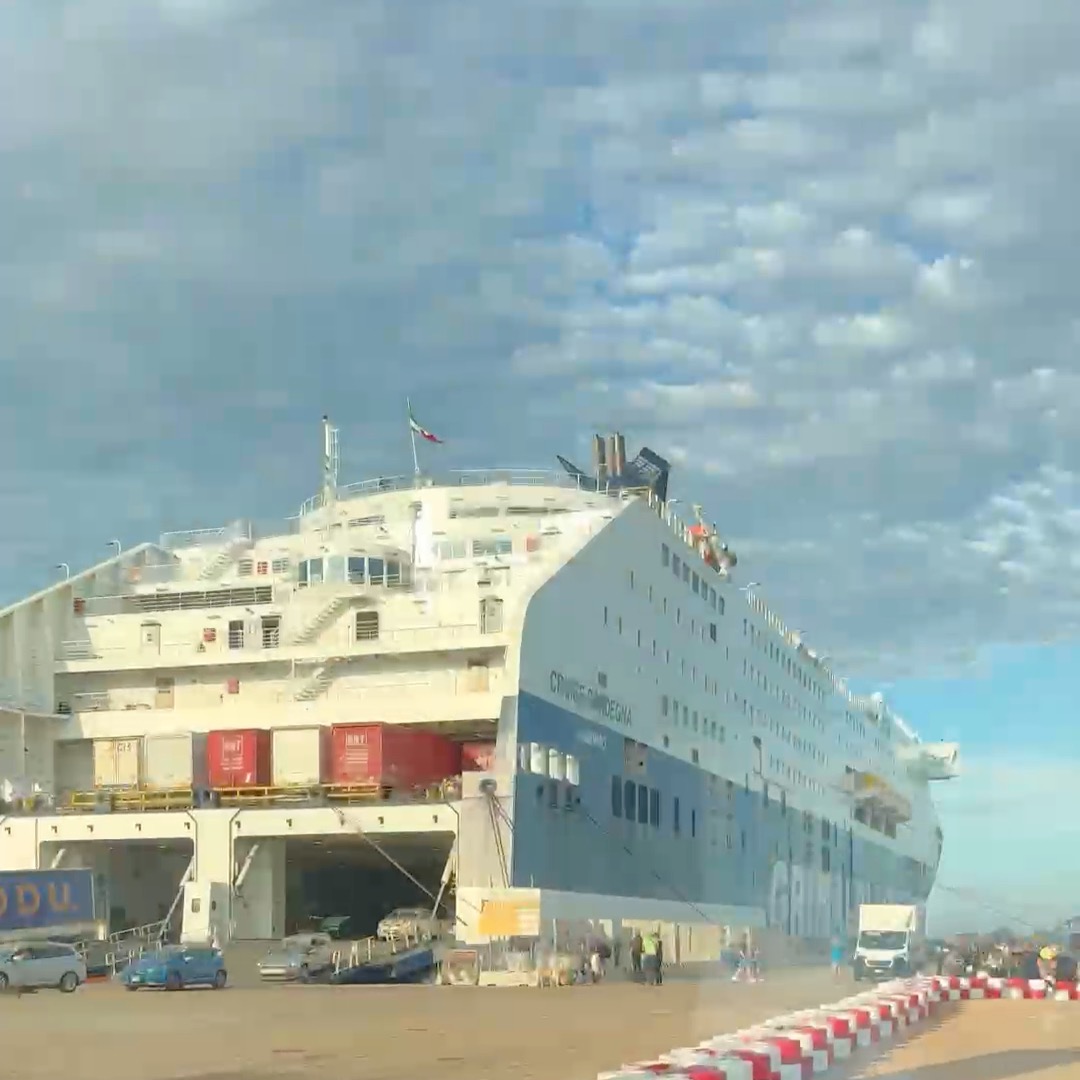Fährfahrt nach Sardinien