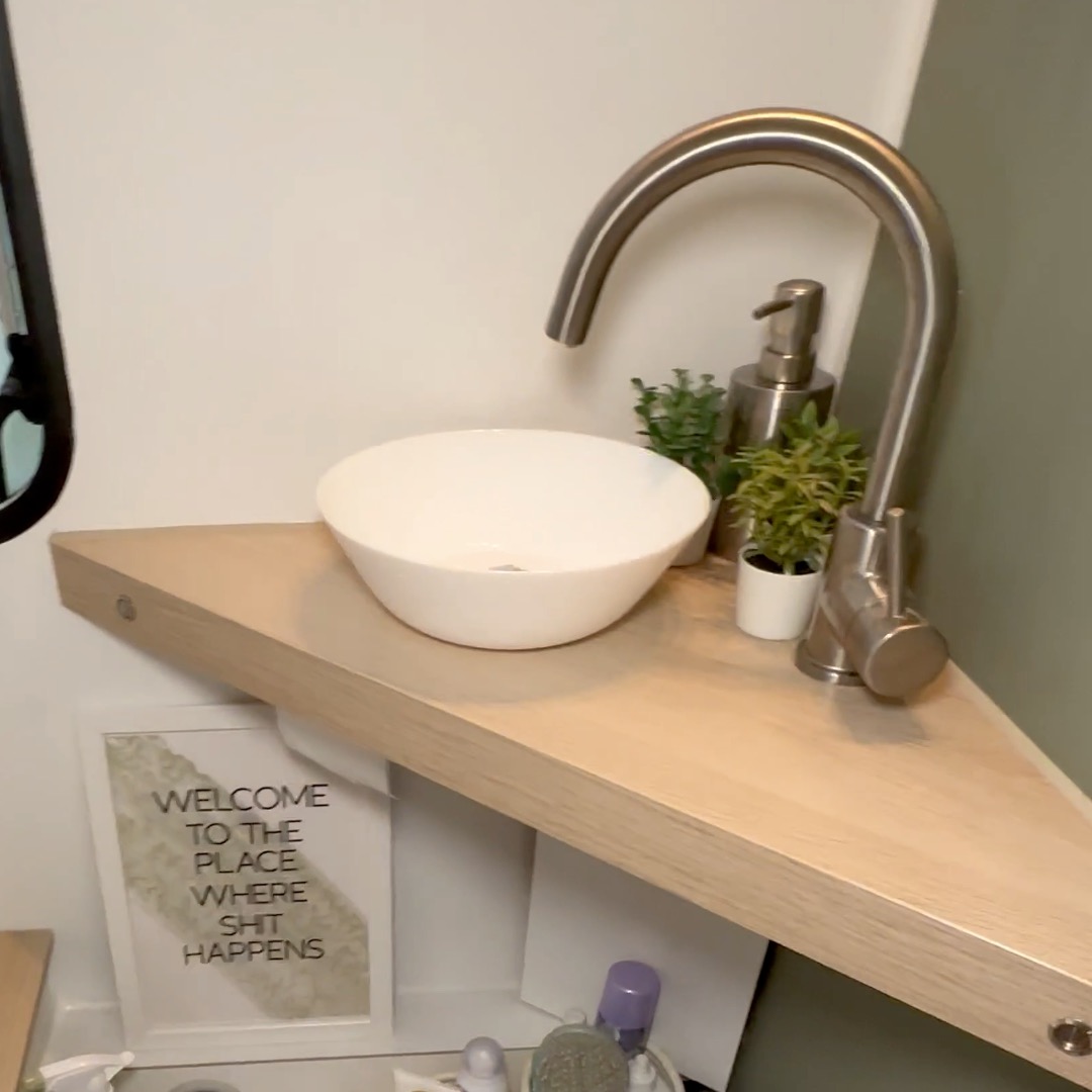 IKEA Hack | Waschtisch fürs Bad